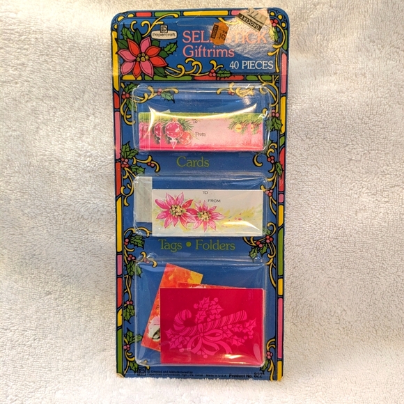 Papercraft new old stock self-stick Christmas gift tags - Picture 1 of 5